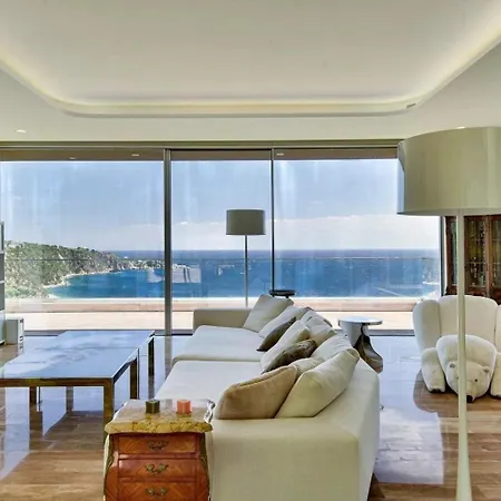 Lujosa Moderna Con Impresionantes Vistas Al Mar Holiday home